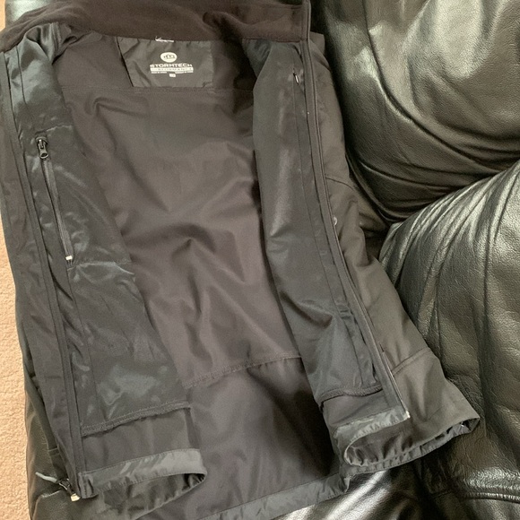 Stormtech Performance Men’s Jacket, Size L, Black Color - Picture 6 of 8